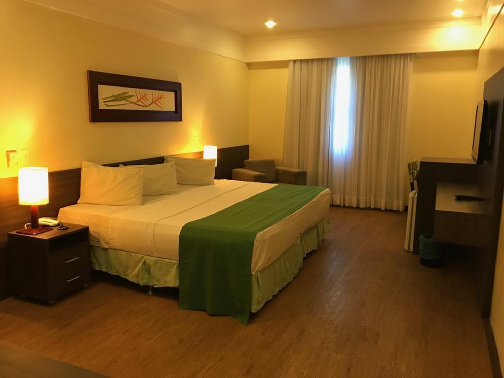Hotel Tropical Манаус Екстериор снимка A room at the hotel
