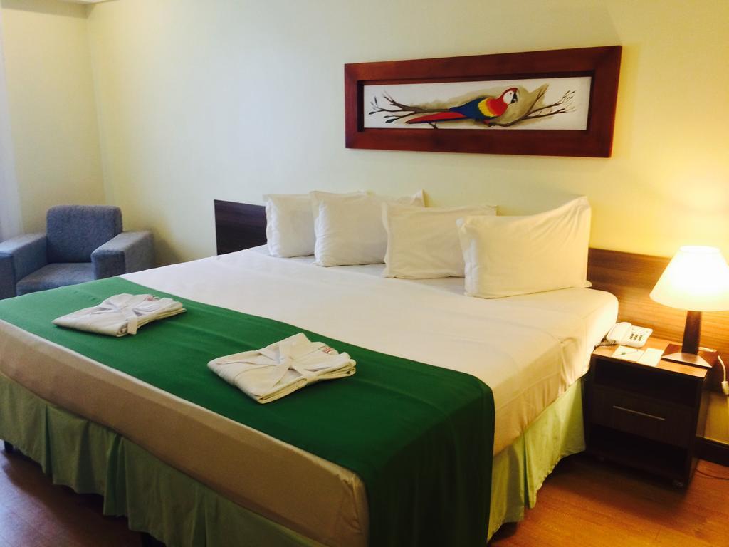 Hotel Tropical Манаус Екстериор снимка
